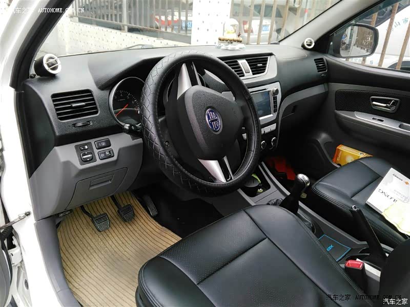 性价比高，易上手，空间大。