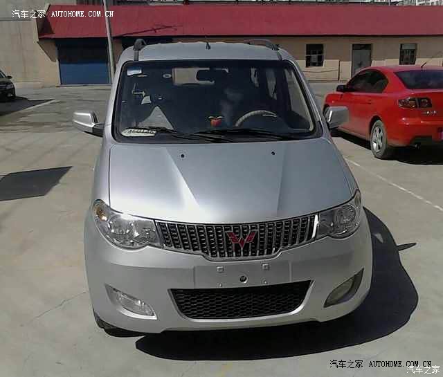 性价比一般，外观流畅漂亮，皮实耐用，操控适中，油耗稍高！