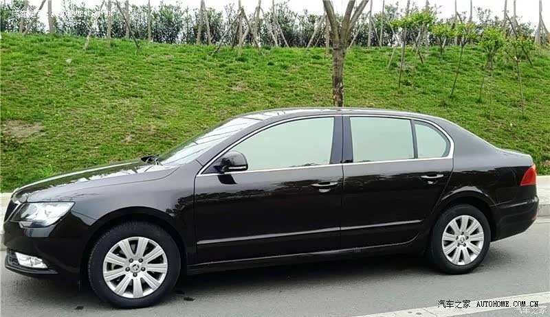 精湛的设计，强劲的动力，在哪里都是耀眼的