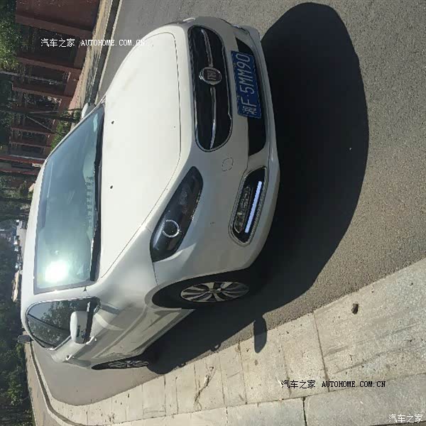 外形帅气，回头率高，让女车主开起来拉风的好车