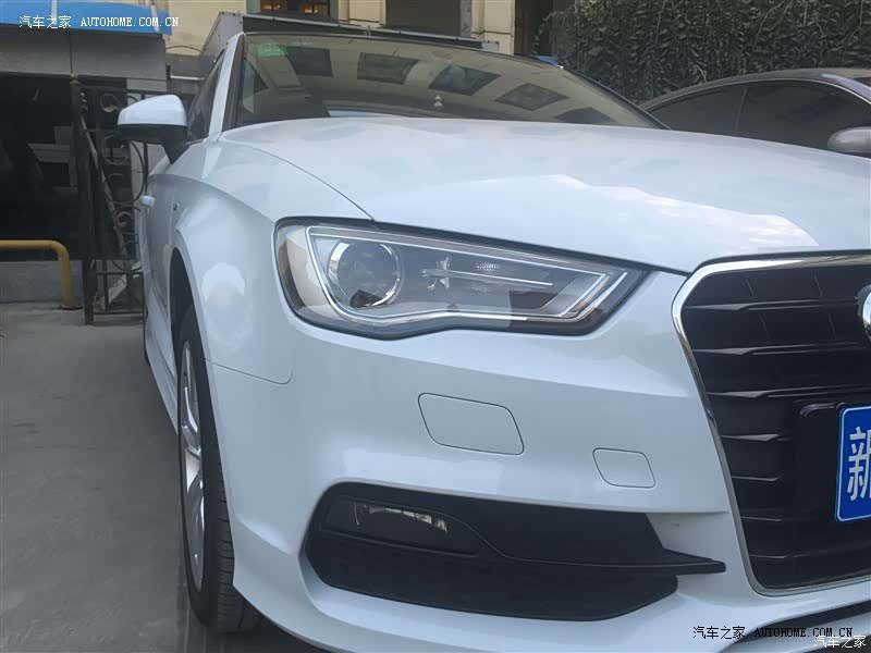 悬挂硬，过减速带很不舒服，加速不错，刹车灵敏，车身稳定性好。