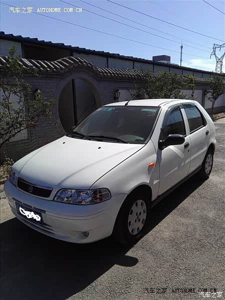 代步还行 油耗较高 离合较沉 弯道很好 减震很颠 保养便宜 