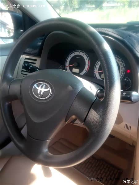 最大的感受就是性能稳定，几乎没出过什么大的问题，性价比高