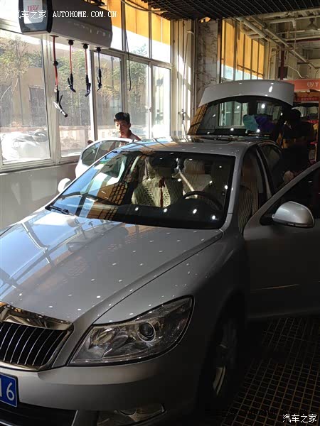 稳重耐看，底盘扎实，延续最早明锐严谨的造车态度。