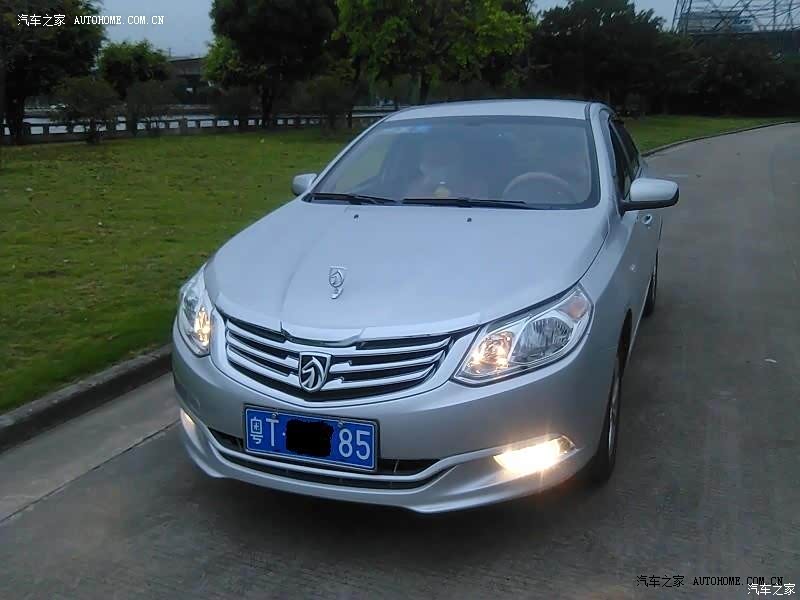 空间大，够用，性价比高，操作也简单，当代步，买菜车，很不错