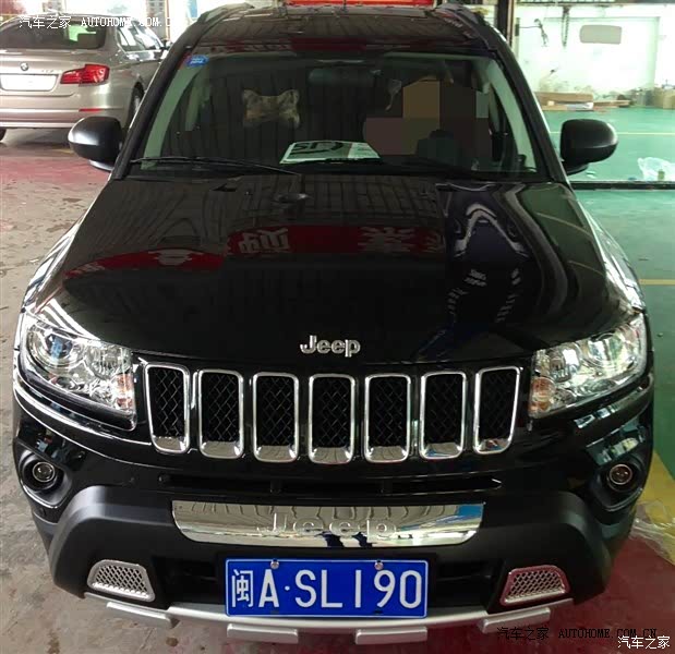 喜欢jeep品牌，动力足，通过性好，外观个性，大气。
【