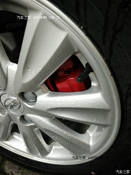 一直对国产车有期待，关注这么久，才选择一辆给老婆开着上下班。