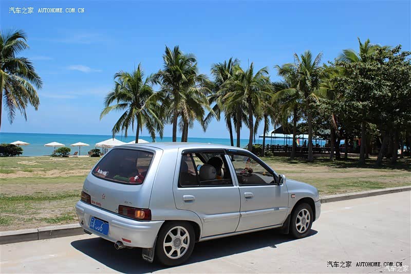 夏利A+价格不贵，经济省油，是个不错的小车车，我对他很满意。