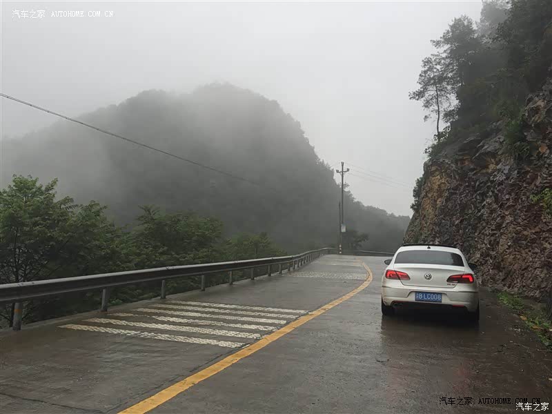 外观属于耐看型，驾驶感受很舒服！很好很不错！