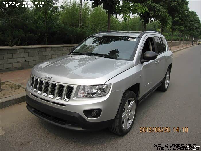 外观俊朗，性能优秀，驾乘舒适！