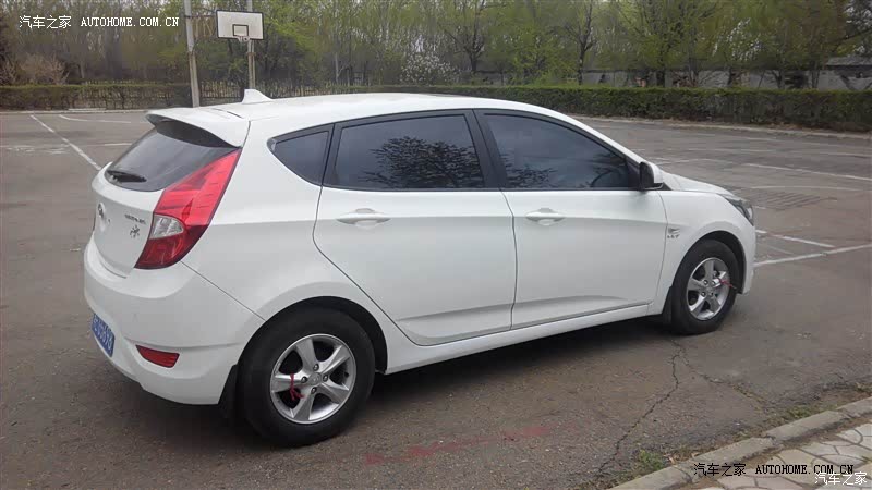 小奕是我人生的第一部车，外观运动迷人希望一直陪伴我走下去！