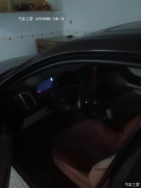 坑爹的变速箱，别的小毛病都能接受，保养贵，售后不给力！