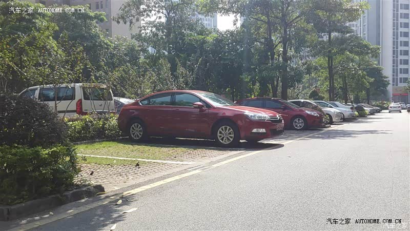 最看重车辆的安全、舒适，辅以我大爱的拉菲红外观，选的就是你