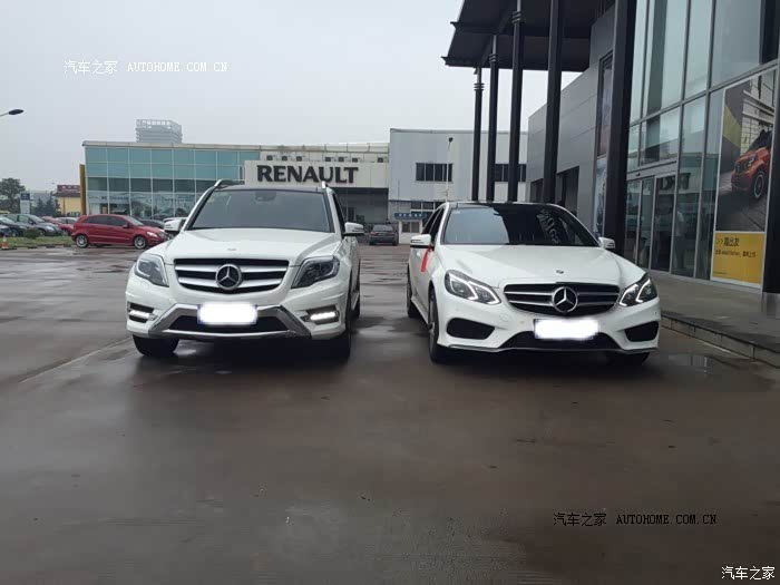 开起来很稳重。起步柔和，毕竟奔驰要的是舒适。智能性还是不够