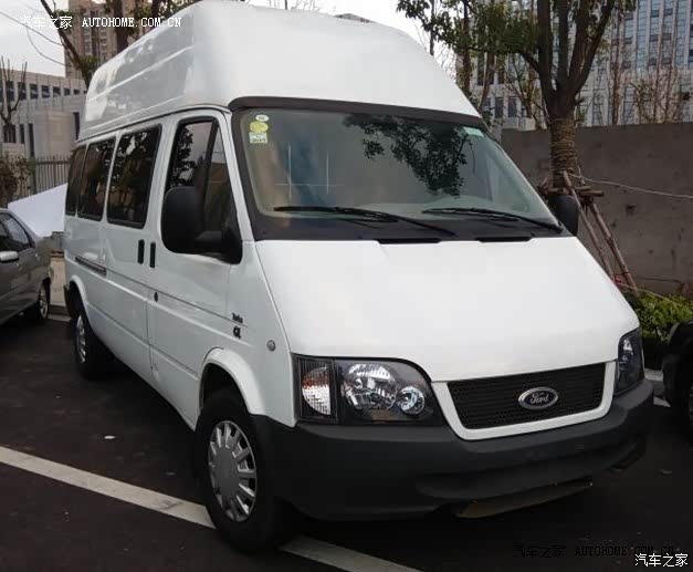 福特经典全顺，踏实又朴素的工作、生活伙伴