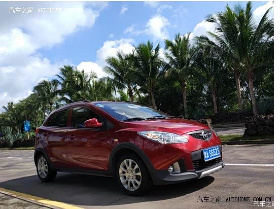 1.3L两厢车，在城市中使用，省油，方便，好找车位，好停车！