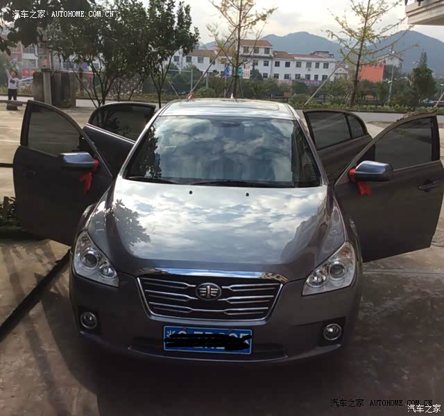 作为一款A级车，操控性优秀。油耗低，家庭使用不二选择